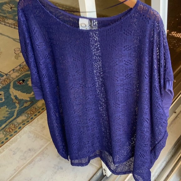 Anthropologie Akemi+Kin s/s Open Weave Top - Picture 2 of 6